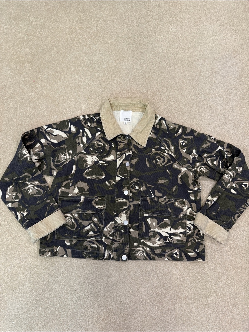 Floral Camouflage Utility Jacket with Contrast Collar